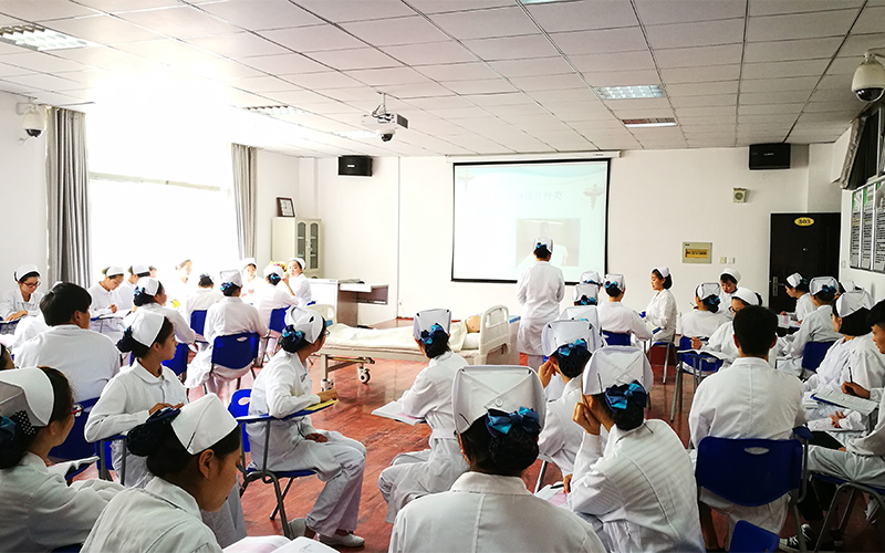 内蒙古文科考生排多少名可以上周口职业技术学院学前教育（师范类）专业?