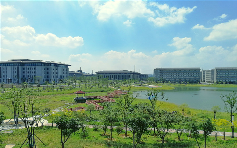 南京师范大学中北学院电子信息工程（中外合作办学）专业在山东招生么？多少分可以上？