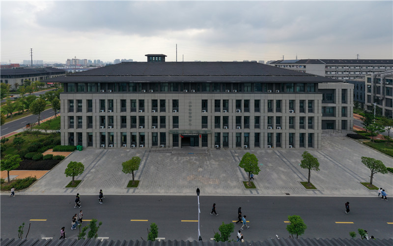 2023年南京师范大学中北学院在广西招生专业有哪些？学费是多少？