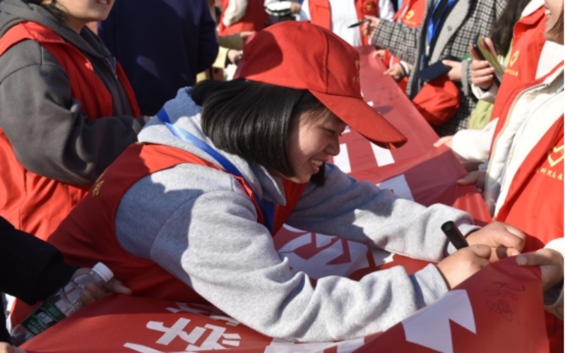 【2022高考参考】遵义医科大学医学与科技学院2021年广西最低录取分数及位次
