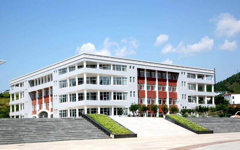 多少分可以上承德医学院？承德医学院2022年在北京各招生专业录取分数汇总