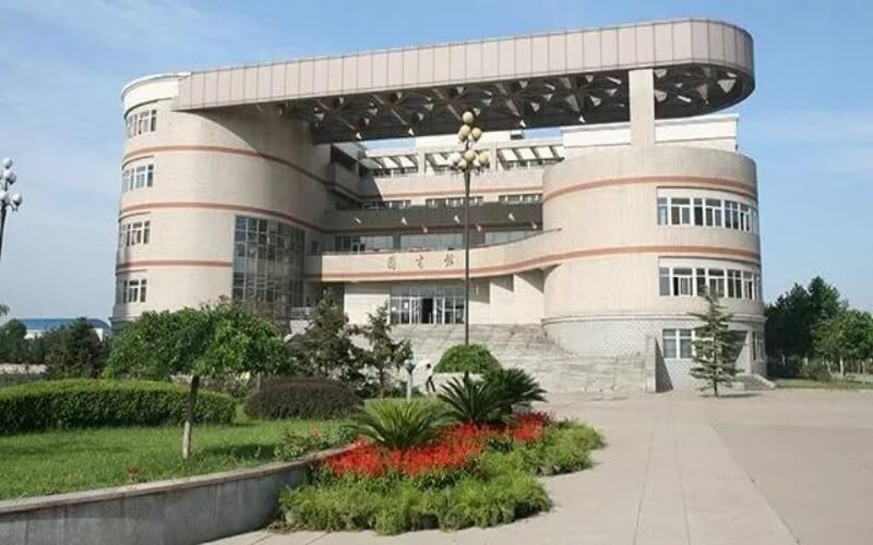 2023年唐山师范学院在内蒙古录取批次及录取分数参考