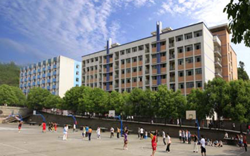 宜宾学院公共事业管理专业在宁夏招生录取分数(文科)：476分