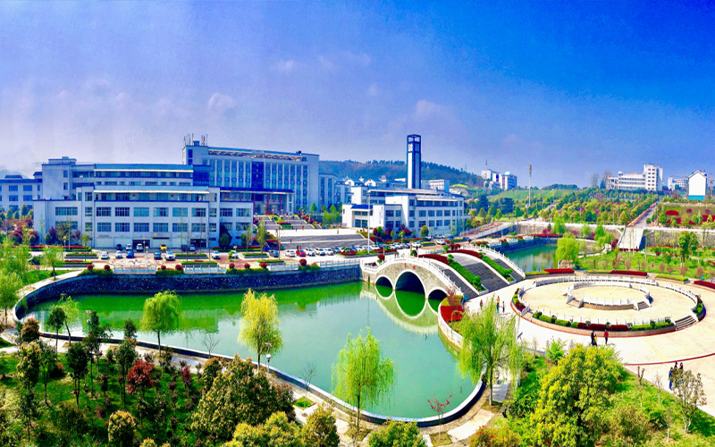 襄阳职业技术学院建筑室内设计专业在山东招生录取分数(综合)：427分