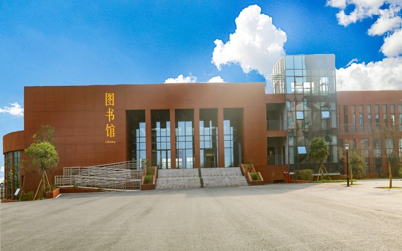 重庆理工职业学院数字媒体技术专业在河北招生录取分数(物理类)：209分