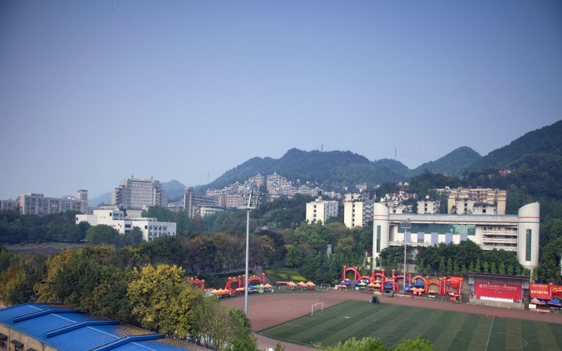2023年重庆工商大学在河南录取批次及录取分数参考