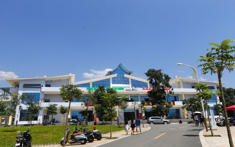 德宏师范高等专科学校在贵州各专业录取分数一览表(含2021-2020历年)