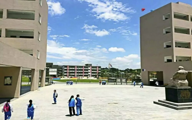 毕节医学高等专科学校2022四川理科招生专业及招生人数汇总