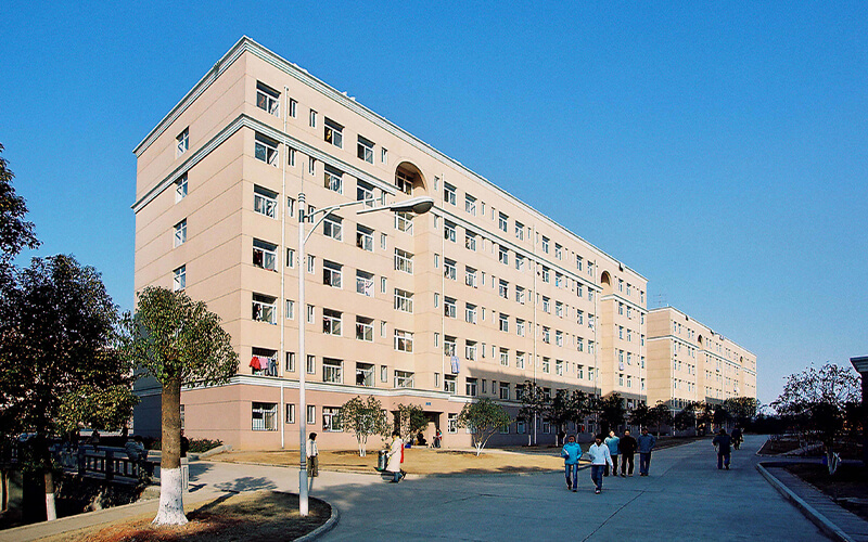 2023年内蒙古考生多少分可以上武汉职业技术学院建筑工程技术专业？