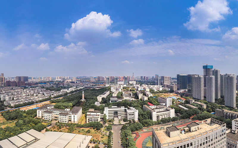 2023年武汉职业技术学院在海南招生专业有哪些？学费是多少？