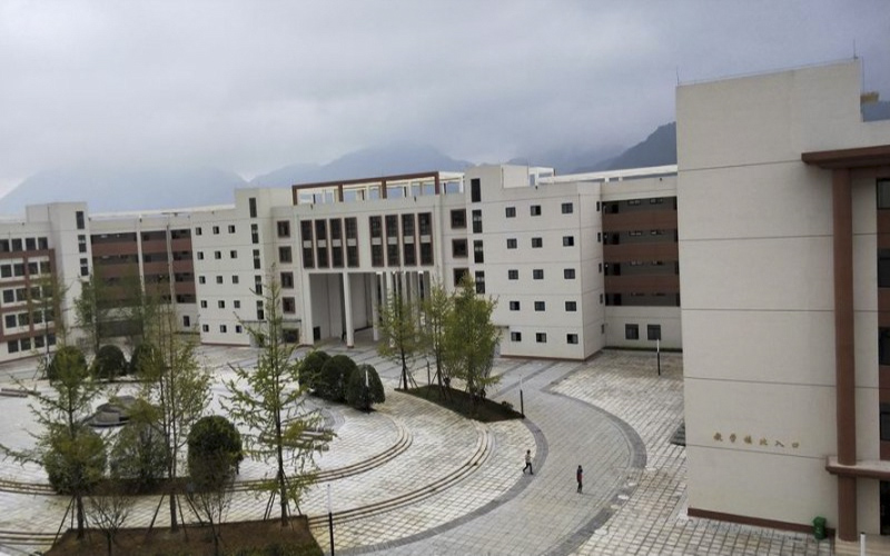 多少分可以上贵州经贸职业技术学院？贵州经贸职业技术学院2022年在重庆各招生专业录取分数汇总