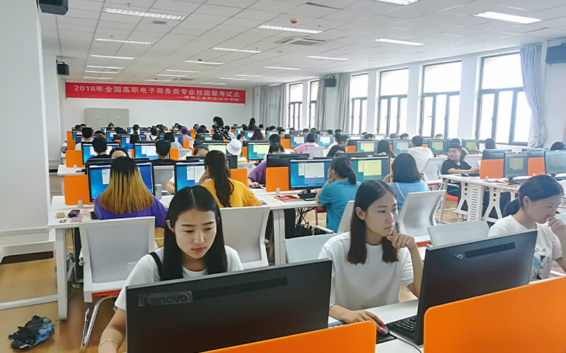 河南工业职业技术学院电气自动化技术专业在山东招生录取分数(综合)：407分