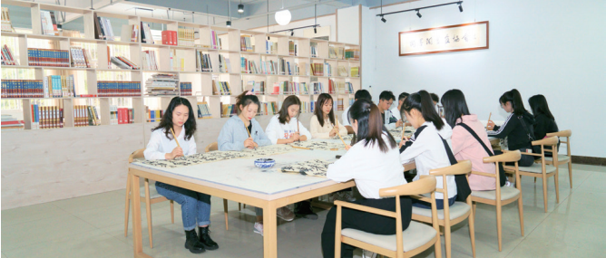 云南经济管理学院2021年报考指南重磅发布！