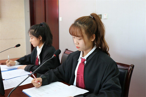 晋中信息学院学子在第十届山西省大学生模拟法庭大赛中喜获佳绩