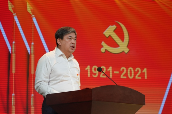 渤海大学召开庆祝中国共产党成立100周年暨“两优一先”表彰大会