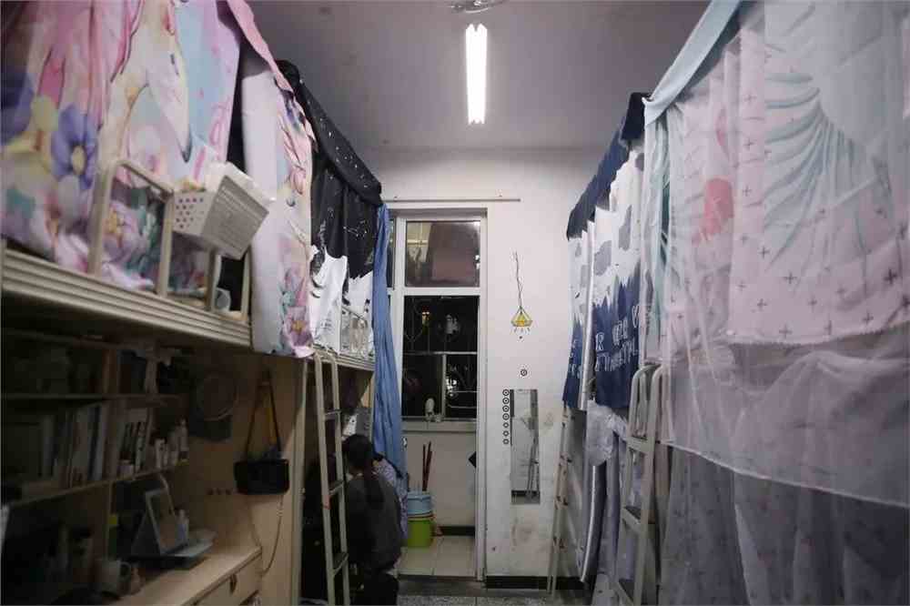 成都工业职业技术学院宿舍条件怎么样，有空调吗（含宿舍图片）