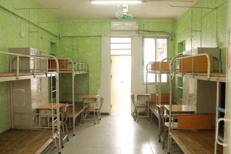 广东省外语艺术职业学院宿舍条件怎么样，有空调吗（含宿舍图片）