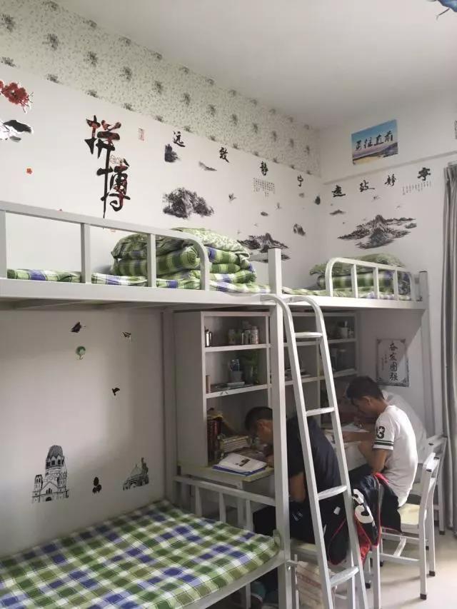 云南水利水电职业学院宿舍条件是几人间？怎么样？（含宿舍图片）