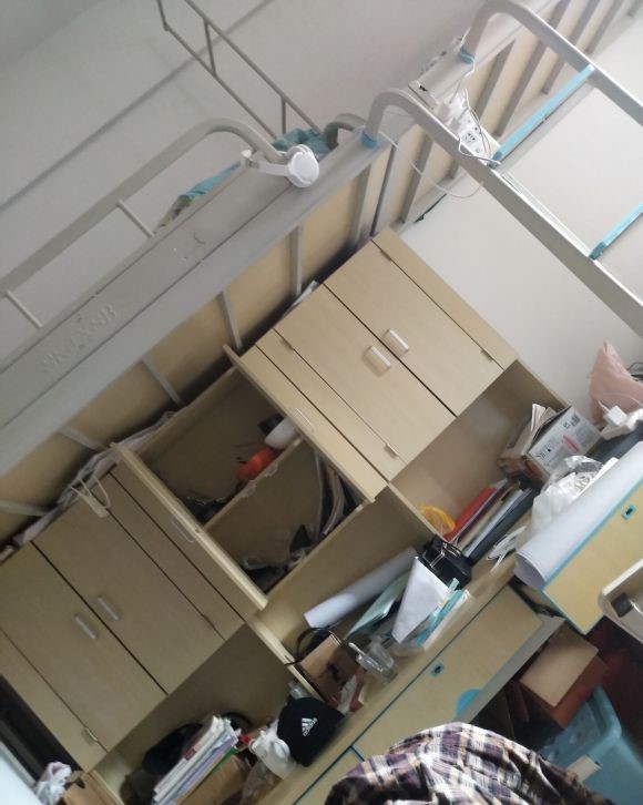 昆明铁道职业技术学院宿舍条件是几人间？怎么样？（含宿舍图片）