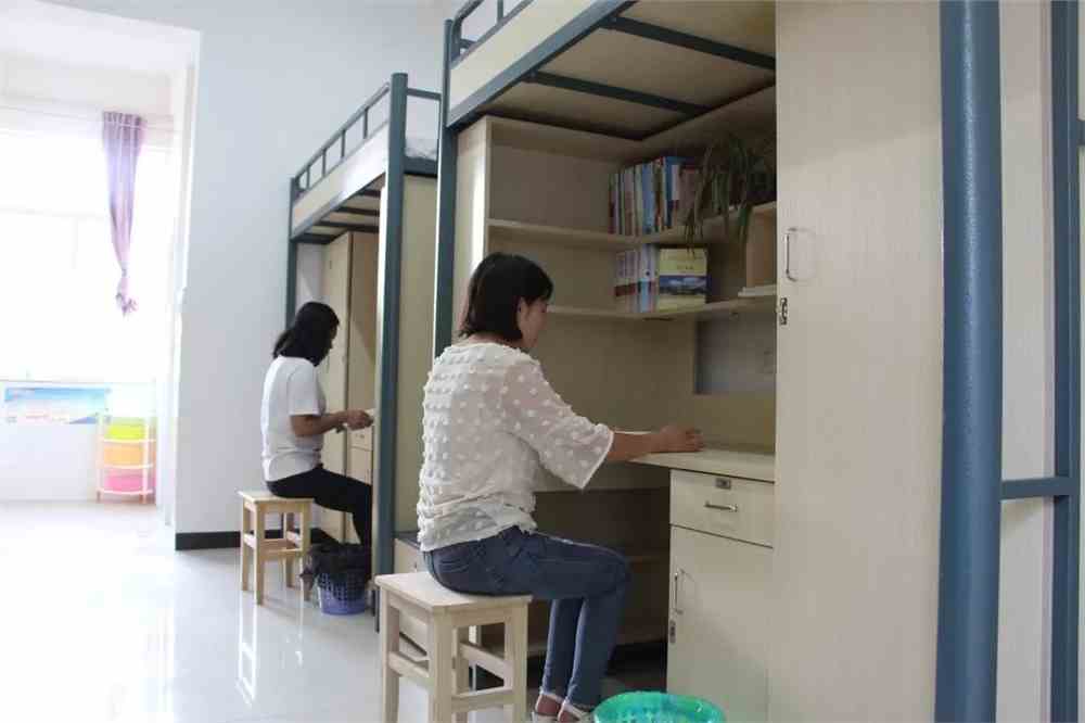 云南经济管理学院宿舍条件是几人间，有空调吗（含宿舍图片）