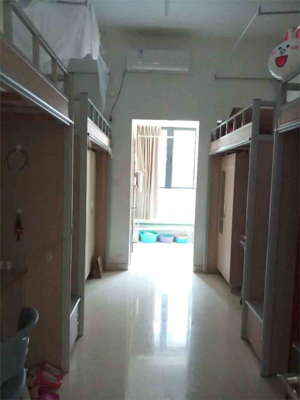 温州医科大学仁济学院宿舍条件是几人间，有空调吗（含宿舍图片）