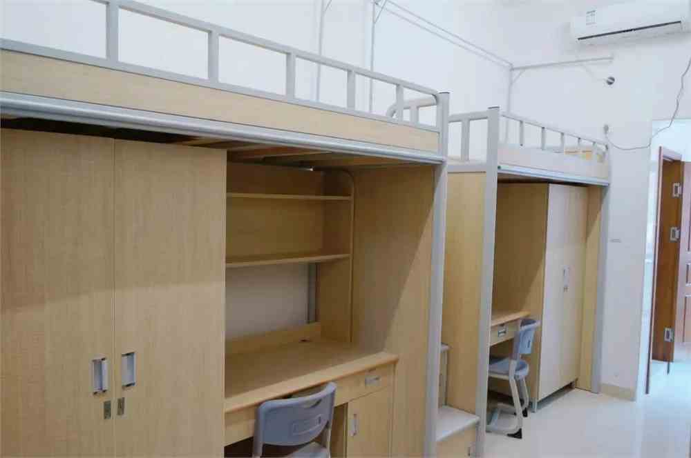 温州医科大学仁济学院宿舍条件是几人间，有空调吗（含宿舍图片）