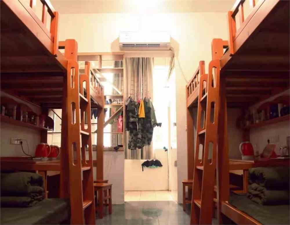南阳职业学院宿舍条件是几人间，有空调吗（含宿舍图片）