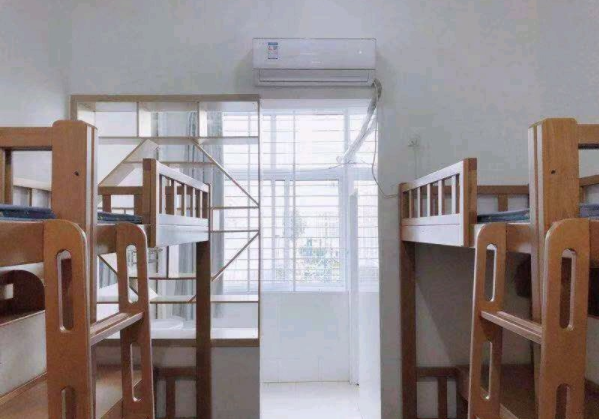 南阳职业学院宿舍条件是几人间，有空调吗（含宿舍图片）