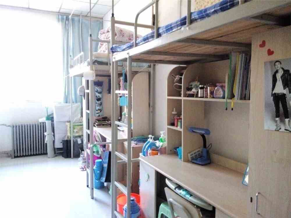 郑州商贸旅游职业学院宿舍条件是几人间，有空调吗（含宿舍图片）