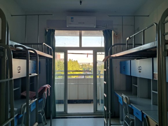江苏经贸职业技术学院宿舍条件怎么样，有空调吗（含宿舍图片）