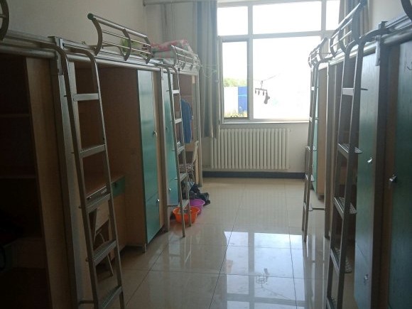 辽宁医药职业学院宿舍条件是几人间_有空调吗（含宿舍图片）