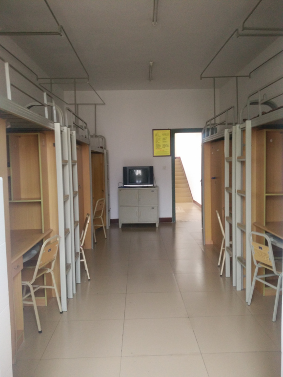 四川电影电视学院宿舍条件怎么样，有空调吗（含宿舍图片）