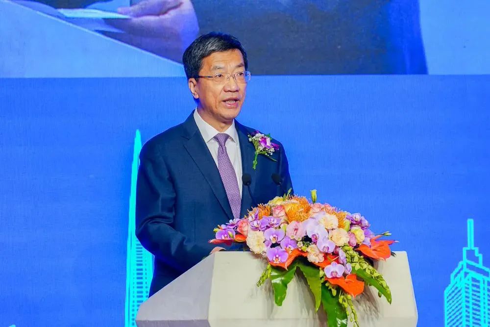 中国科学院院士，接任教育部部长！