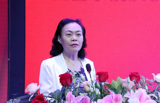 西昌学院隆重举行庆祝第37个教师节暨表彰大会