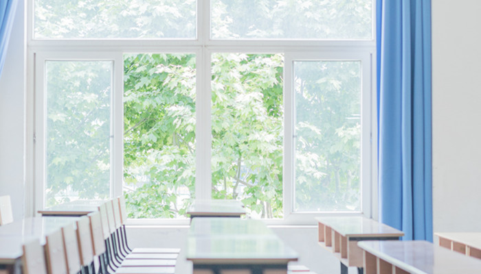 重庆工商大学4.jpg