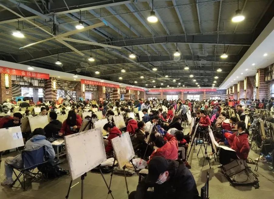 直击考试现场，江苏十三市联考高分卷已上线