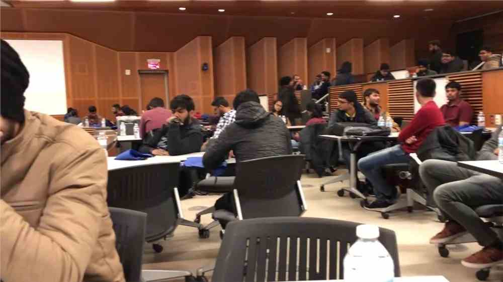 加拿大留学交费方式