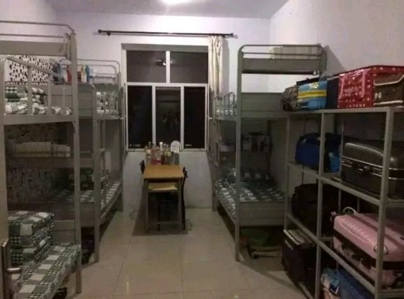 华北理工大学轻工学院宿舍条件怎么样,怎么样_几人间_宿舍图片