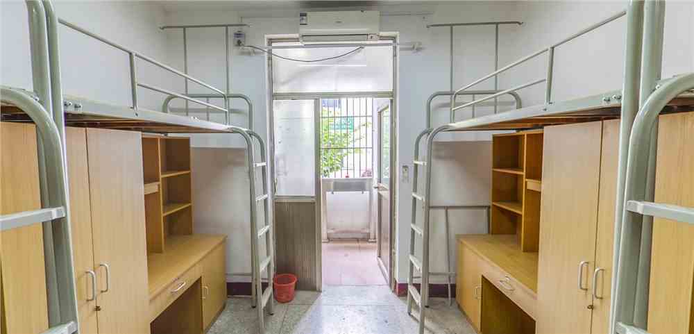 江苏农林职业技术学院宿舍条件怎么样，怎么样_几人间_宿舍图片