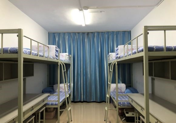 辽宁轻工职业学院宿舍条件怎么样，怎么样_几人间_宿舍图片