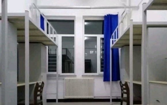 沈阳药科大学宿舍条件怎么样，怎么样_几人间_宿舍图片