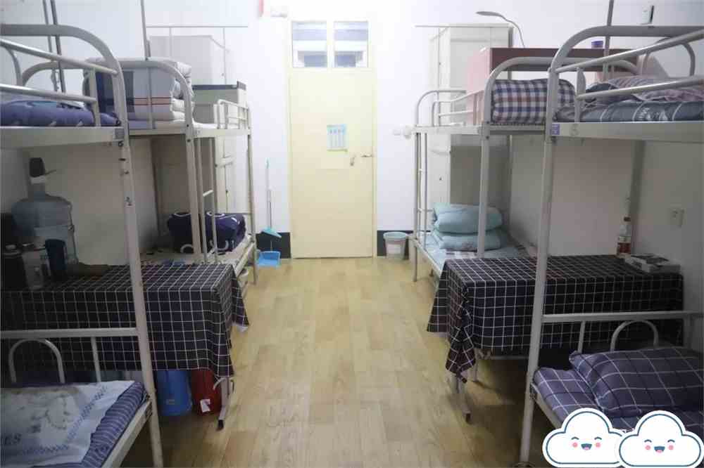 陕西职业技术学院宿舍条件怎么样，怎么样_几人间_宿舍图片