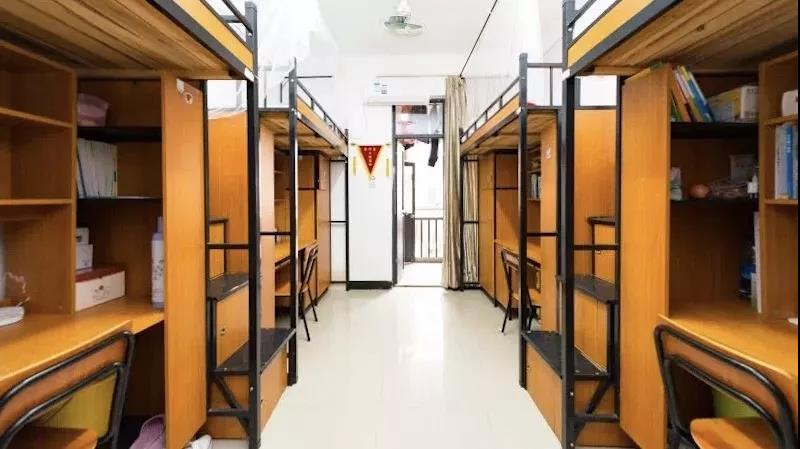 福建商学院宿舍条件怎么样_有空调么_宿舍图片