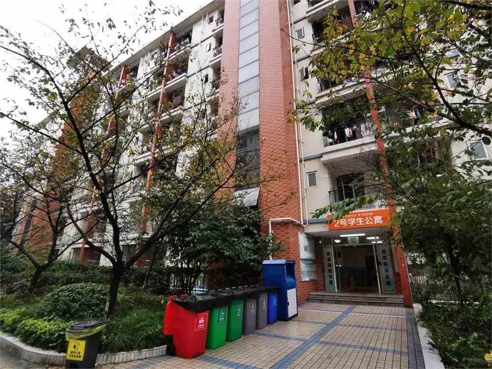 重庆工商职业学院宿舍条件怎么样_有空调么_宿舍图片