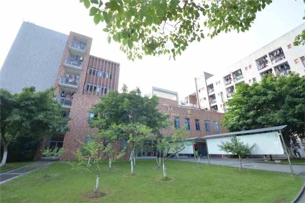 重庆工商职业学院宿舍条件怎么样_有空调么_宿舍图片