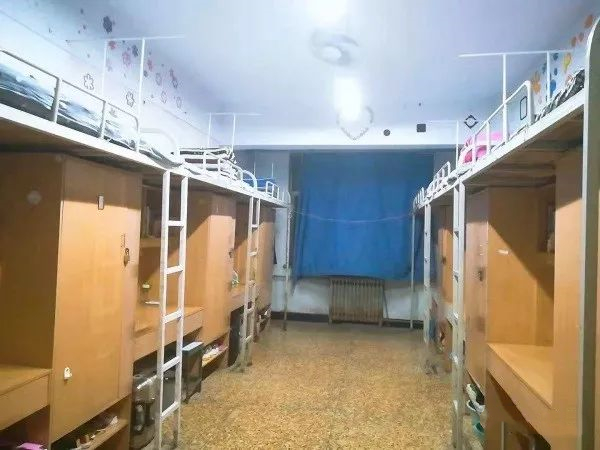 焦作师范高等专科学校宿舍条件怎么样_有空调么_宿舍图片