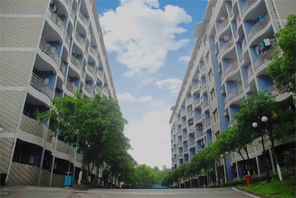 重庆科创职业学院宿舍条件怎么样_有空调么_宿舍图片