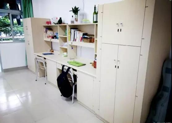 厦门大学嘉庚学院宿舍条件怎么样_有空调么_宿舍图片