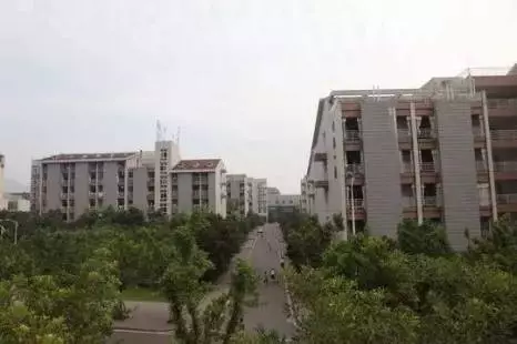 重庆大学宿舍条件怎么样，有空调吗（含宿舍图片）