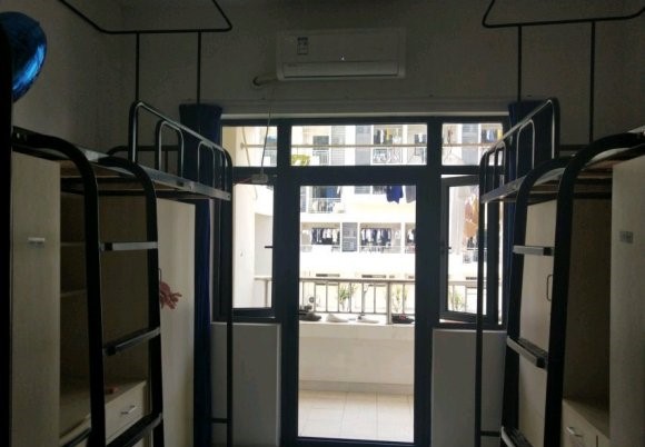 南通大学杏林学院宿舍条件怎么样_几人间_宿舍图片